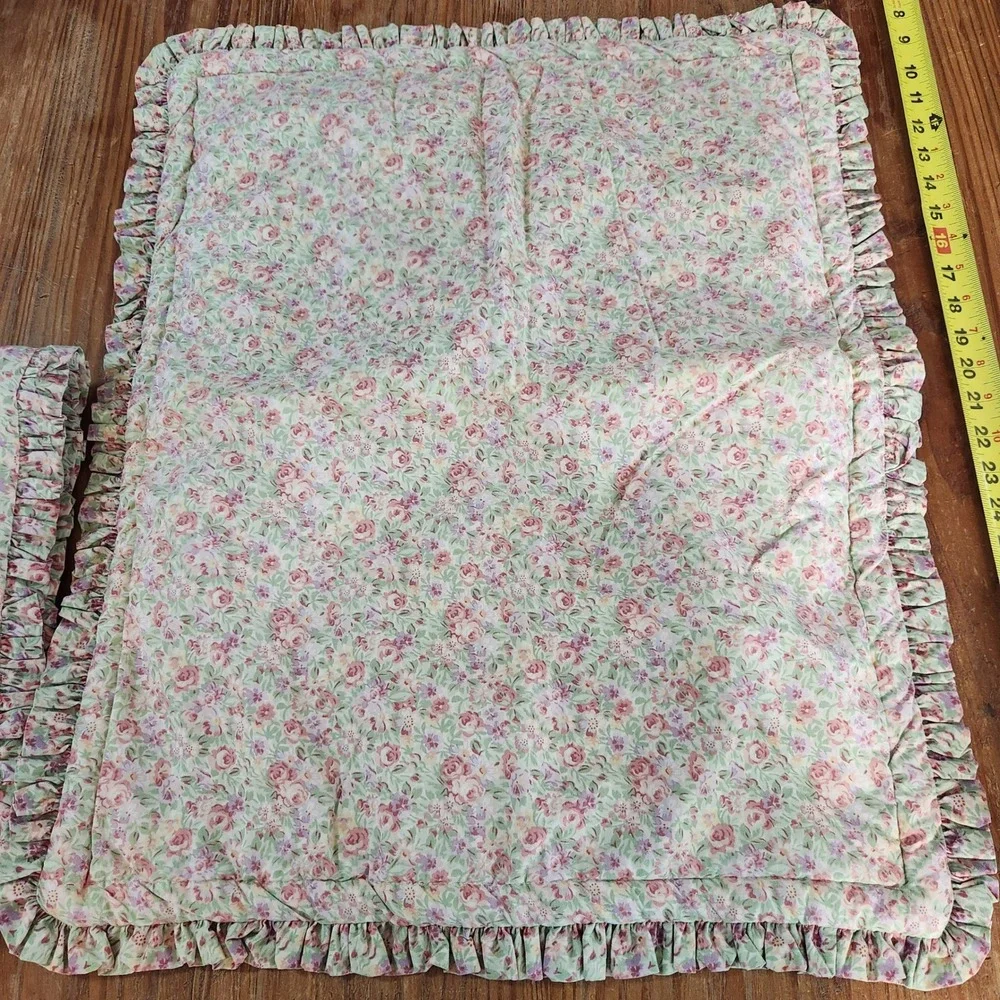 Pair Vtg Laura Ashley Pink Roses Floral Standard Pillow Shams Ruffle Shabby Chic